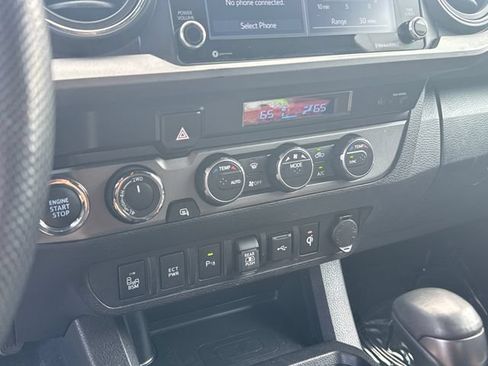 Used 2023 Toyota Tacoma TRD Sport w/ Technology Package AWD/4WD image 19