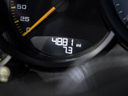 Used 2019 Porsche 911 GT2 RS w/ Weissach Package image 71