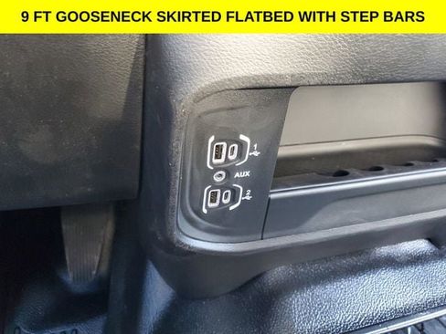 New 2025 RAM 3500 Tradesman w/ Chrome Appearance Group image 31