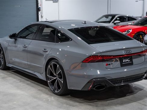 Used 2021 Audi RS 7 Sportback w/ Carbon Optic Package AWD/4WD image 4