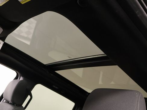 Used 2023 Ford F150 XLT w/ Equipment Group 302A High image 17