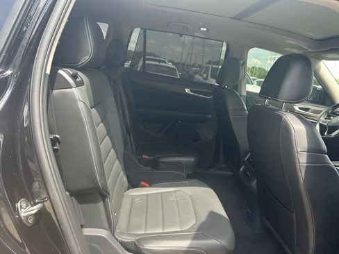 Certified 2024 Volkswagen Atlas SEL AWD/4WD image 41