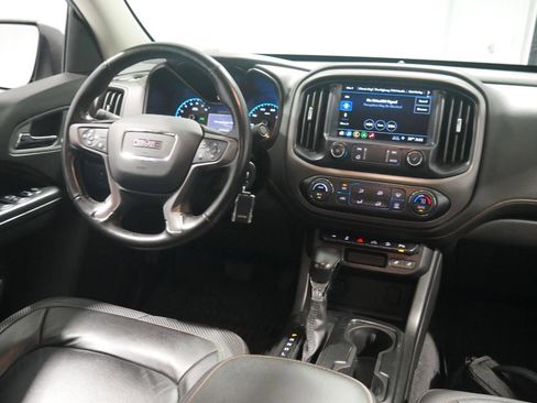 Used 2022 GMC Canyon AT4 image 18