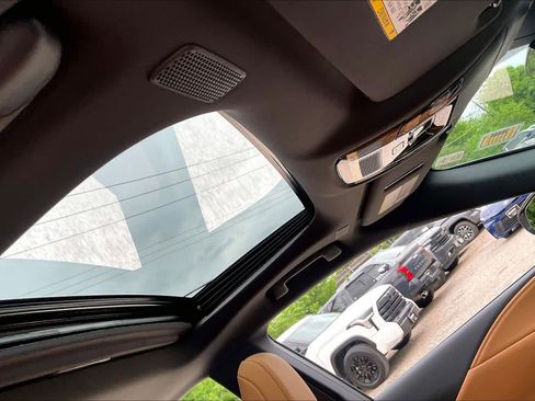 Used 2026 Lexus RX 350 Premium w/ Accessory Package (Z1) image 13