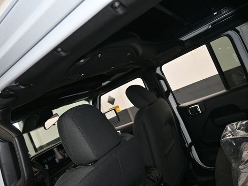 New 2026 Jeep Wrangler Sport S image 29