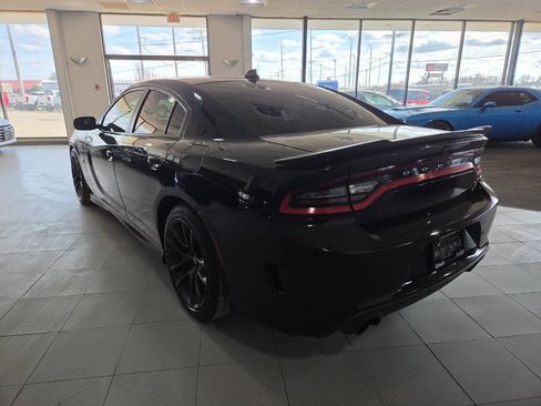 Used 2020 Dodge Charger Scat Pack w/ Plus Group image 5