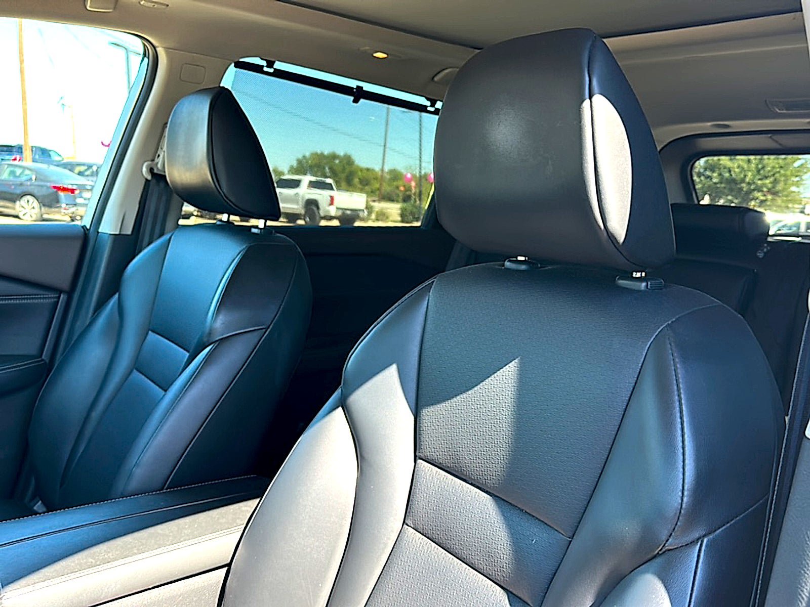 Used 2022 Nissan Rogue SV w/ SV Premium Package FWD image 5