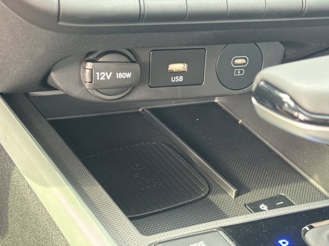 New 2026 Hyundai Elantra Limited FWD image 26
