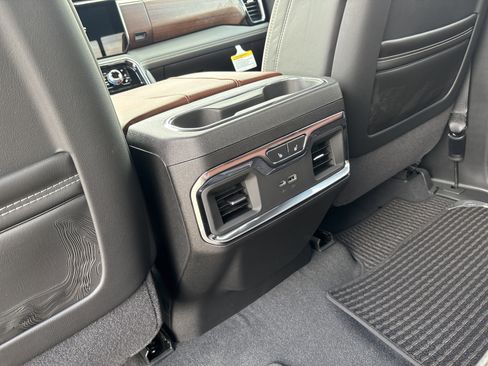 New 2026 GMC Sierra 1500 Denali Ultimate AWD/4WD image 16