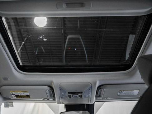 Used 2024 Toyota RAV4 XLE image 29