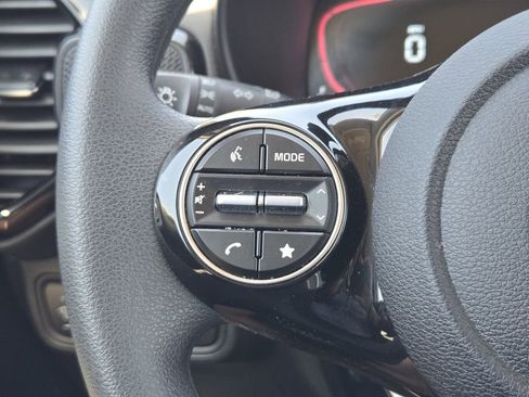 Used 2025 Kia Soul S FWD image 23