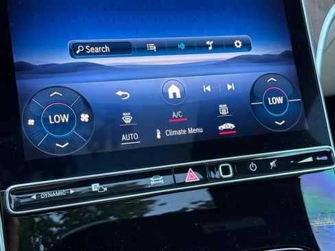 Certified 2023 Mercedes-Benz C 300 Sedan image 18