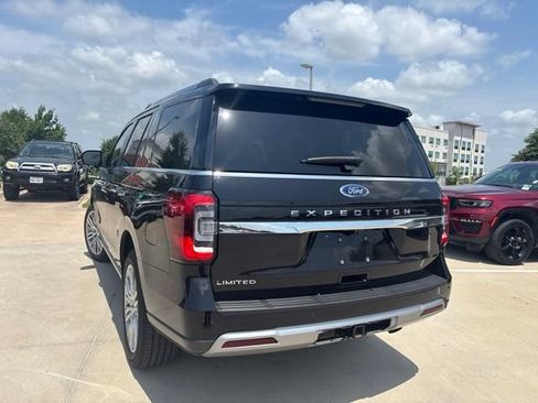Used 2023 Ford Expedition Limited RWD image 4
