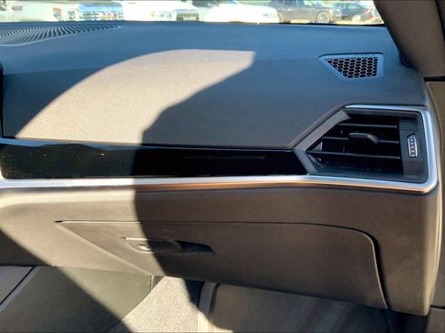 Used 2022 BMW 230i Coupe w/ Premium Package 2 image 18