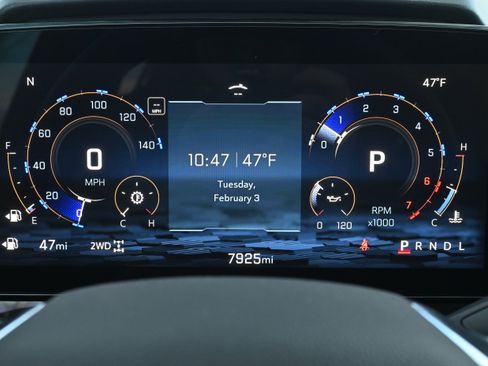 Used 2025 Chevrolet Tahoe Z71 w/ Z71 Off-Road Package image 27