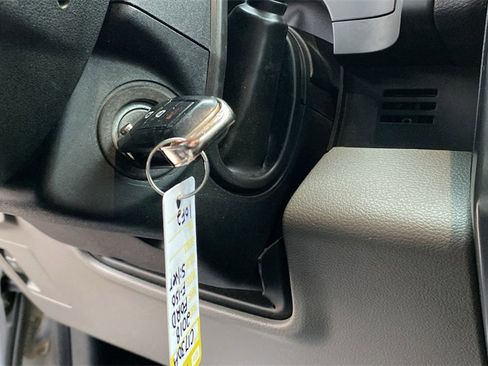 Used 2018 Ford F150 XLT image 29