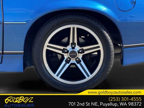 Used 1987 Chevrolet Camaro Z28 RWD image 11