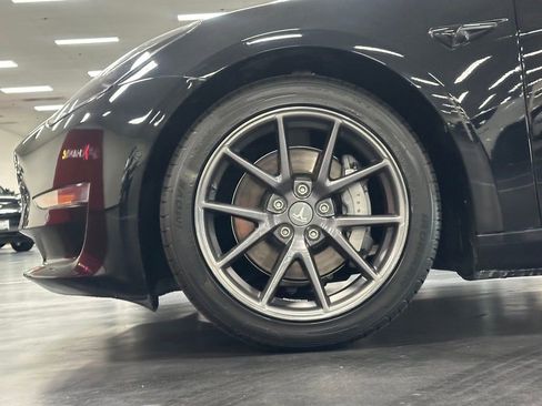 Used 2021 Tesla Model 3 Standard Range Plus RWD image 12