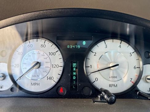 Used 2008 Chrysler 300 Touring RWD image 11