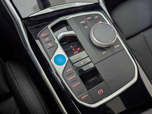 Used 2023 BMW i4 eDrive40 w/ Premium Package image 11