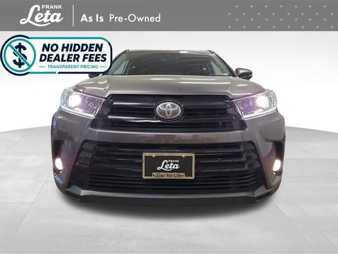 Used 2018 Toyota Highlander SE AWD/4WD image 9