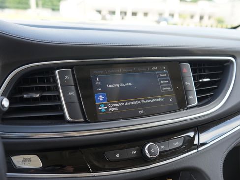 Used 2023 Buick Enclave Avenir AWD/4WD image 14