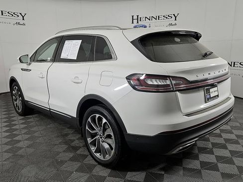 Certified 2022 Lincoln Nautilus Reserve w/ Equipment Group 201A image 7