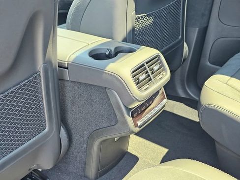 New 2026 Mercedes-Benz GLS 63 AMG 4MATIC image 27
