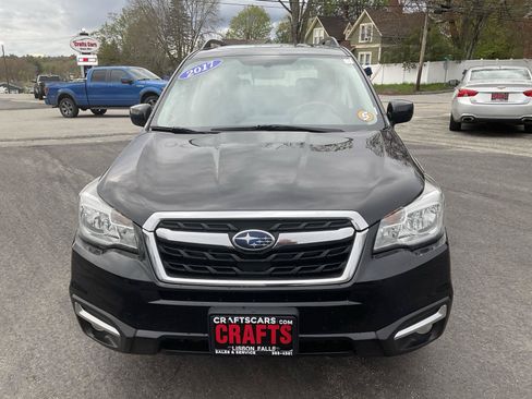 Used 2017 Subaru Forester 2.5i Limited AWD/4WD image 8