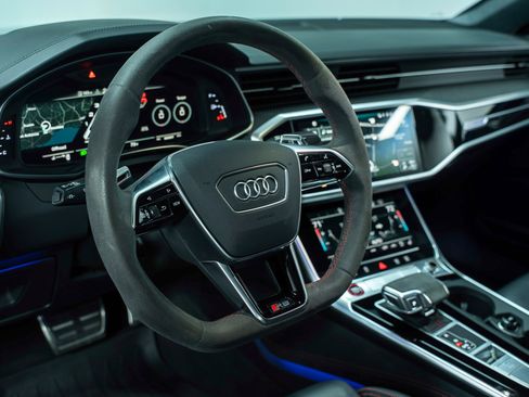 Used 2022 Audi RS 7 Sportback image 26