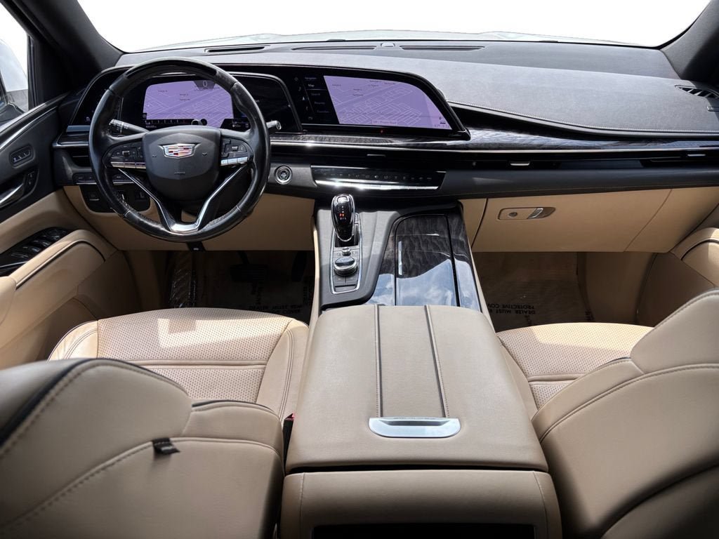 Certified 2023 Cadillac Escalade ESV Premium Luxury w/ Performance Package AWD/4WD image 12