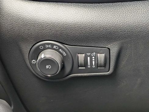 New 2026 Jeep Compass Latitude AWD/4WD image 20