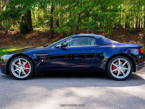 Used 2008 Aston Martin V8 Vantage Roadster RWD image 15