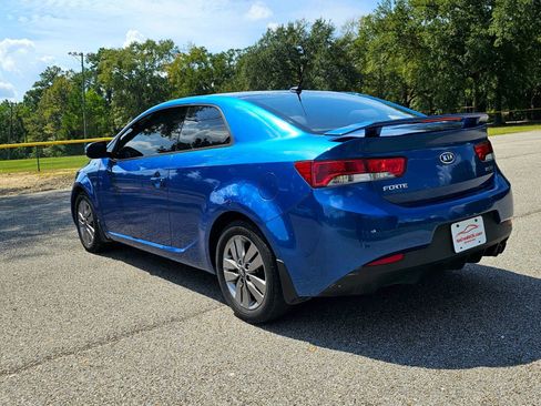 Used 2013 Kia Forte Koup EX image 6