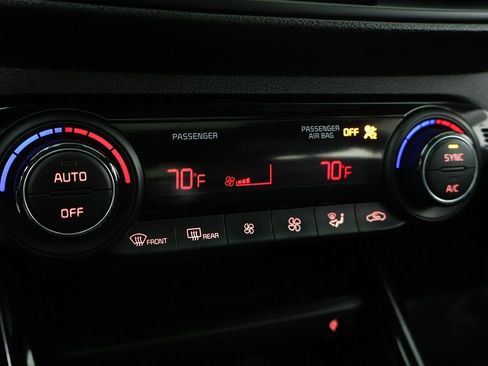 Used 2022 Kia Forte GT-Line w/ GT-Line Premium Package image 50