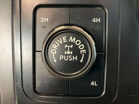 Used 2021 Ford F150 XLT w/ FX4 Off-Road Package AWD/4WD image 16