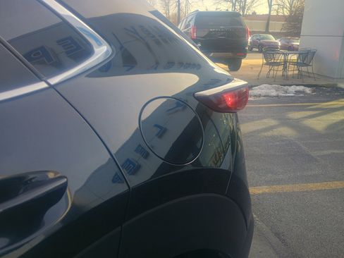 Used 2024 MAZDA CX-30 AWD 2.5 S w/ Select Sport Pkg image 5