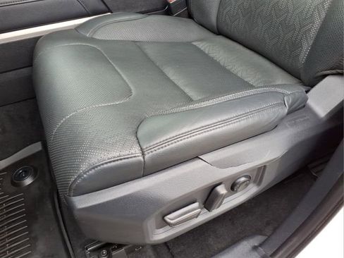 Used 2023 Toyota Tundra Limited AWD/4WD image 14