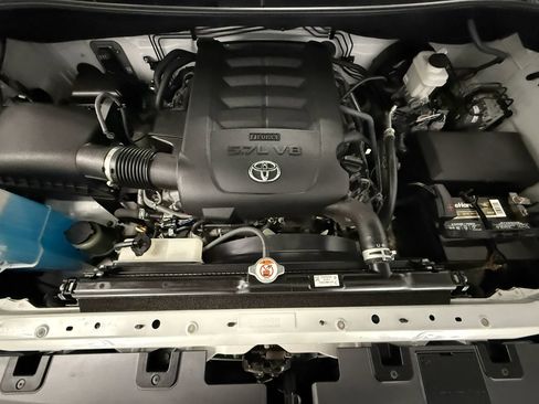 Used 2018 Toyota Tundra SR5 w/ TRD Sport Package AWD/4WD image 35