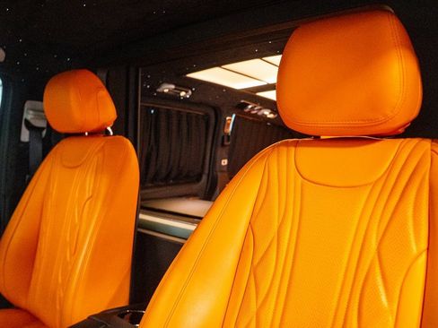 Used 2021 Mercedes-Benz Metris Passenger image 42