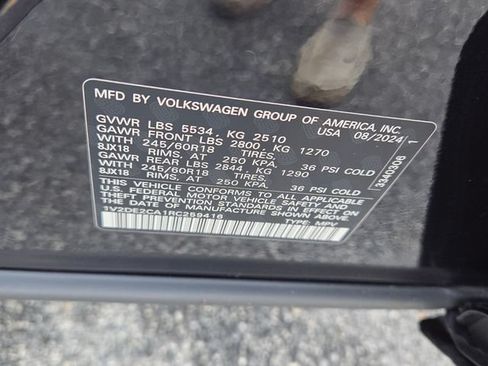 Used 2024 Volkswagen Atlas Cross Sport SE FWD image 18