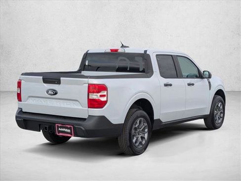 New 2026 Ford Maverick XLT image 2