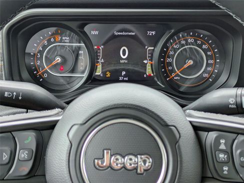 New 2026 Jeep Gladiator Sport AWD/4WD image 28
