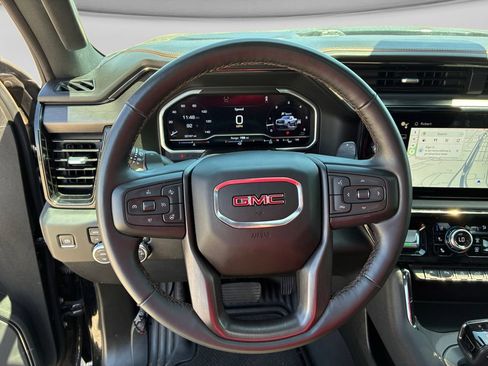 Used 2024 GMC Sierra 1500 AT4 w/ Technology Package AWD/4WD image 26