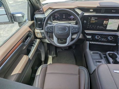 New 2026 GMC Sierra 2500 Denali w/ Denali Reserve Package AWD/4WD image 17