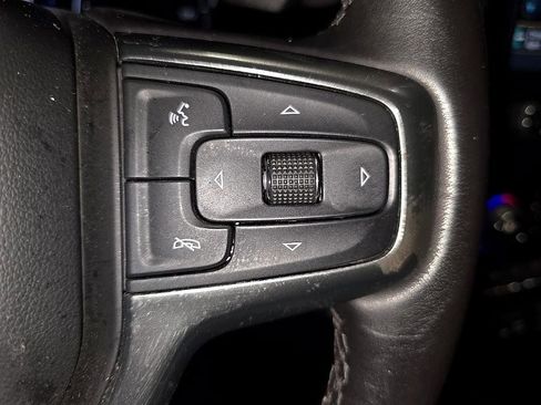 Used 2021 Chevrolet Silverado 1500 LT w/ Z71 Off-Road Package image 17