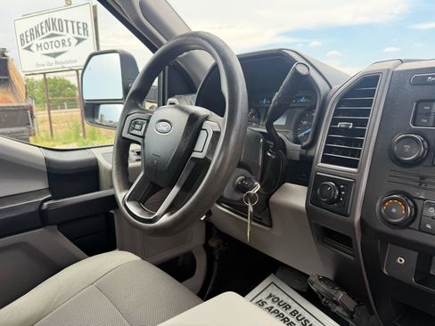 Used 2018 Ford F350 XL AWD/4WD image 18