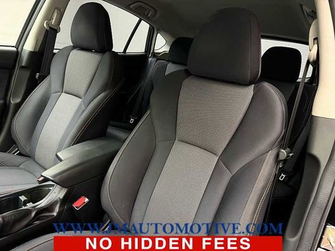 Used 2022 Subaru Crosstrek 2.0i Premium image 13