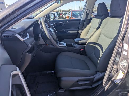 Used 2023 Toyota RAV4 LE image 25