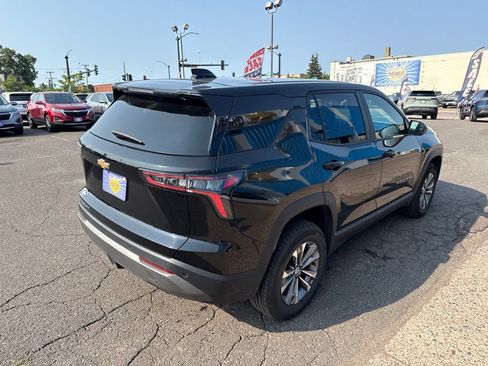 Used 2026 Chevrolet Equinox LT AWD/4WD image 12